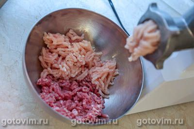 Котлеты из куриных грудок и свинины (без яиц и хлеба)