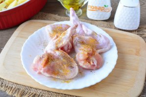 Крылышки с картошкой и кабачками в духовке