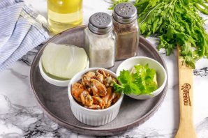 Мидии с сельдереем