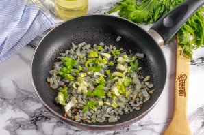 Мидии с сельдереем