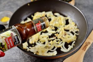 Мидии в устричном соусе Мидии в устричном соусе