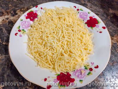 Морской коктейль в сырном соусе со стручковой фасолью Морской коктейль в сырном соусе со стручковой фасолью