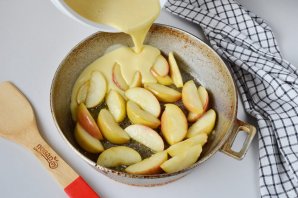 Немецкий яблочный блин