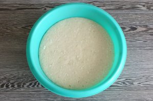 Оладьи с творогом на дрожжах