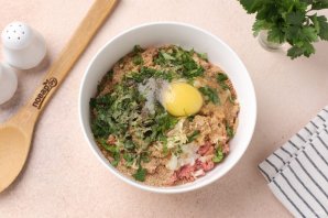 Пирог из лаваша с фаршем и кабачком