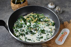 Семга со шпинатом в сливочном соусе