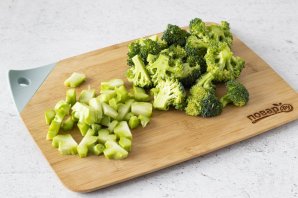 Суп-пюре из лука-порей и брокколи Суп-пюре из лука-порей и брокколи