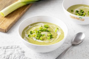 Суп-пюре из лука-порей и брокколи Суп-пюре из лука-порей и брокколи