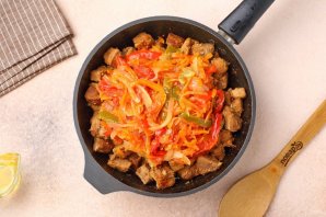 Свинина с лечо