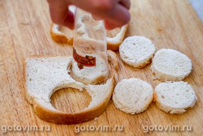 Тартинки с лимонным маслом и красной икрой Тартинки с лимонным маслом и красной икрой