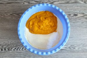 Творожная запеканка с бананом и тыквой