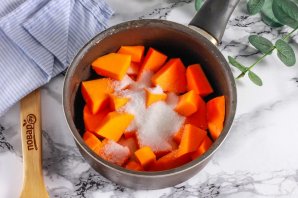 Тыквенный десерт в стакане