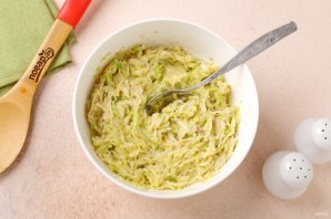 Веганская запеканка из кабачков