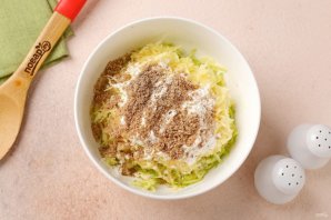 Веганская запеканка из кабачков