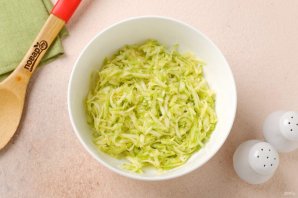 Веганская запеканка из кабачков