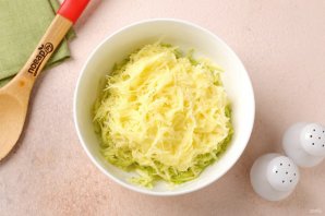 Веганская запеканка из кабачков