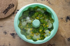 Заливное из брокколи и цветной капусты Заливное из брокколи и цветной капусты