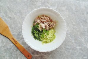 Заливной пирог с курицей и кабачком