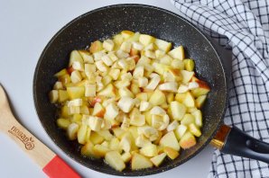 Блинчики с фруктовой начинкой