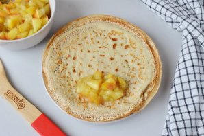 Блинчики с фруктовой начинкой
