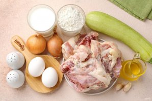 Чебуреки из кабачков с курицей