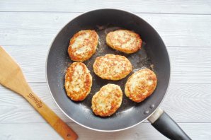 Драники с курицей и сыром