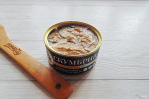 Яйца фаршированные скумбрией