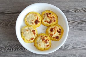 Картофельные ватрушки с фаршем