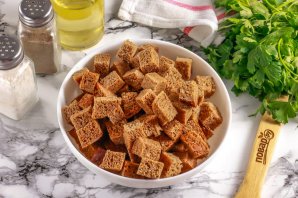 Кириешки из хлеба в духовке