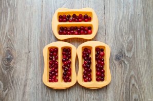 Клюква в шоколаде