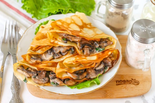 Масленица идет! 7 рецептов блинов на каждый день: на молоке, кефире, ажурные, с начинками        