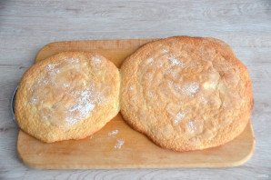 Муссовый торт с лимоном и клубникой