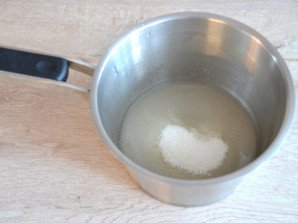 Муссовый торт с лимоном и клубникой