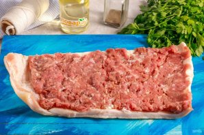Рулет из сала с фаршем