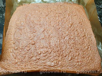 Рулет «Сникерс» с арахисовой карамелью Рулет «Сникерс» с арахисовой карамелью