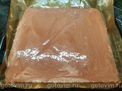 Рулет «Сникерс» с арахисовой карамелью Рулет «Сникерс» с арахисовой карамелью