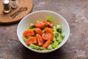 Салат с авокадо и семгой Салат с авокадо и семгой