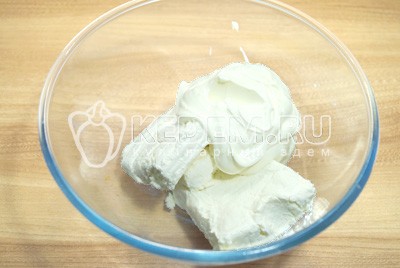 Банановый чизкейк с творогом