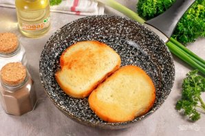 Брускетта с яйцом пашот