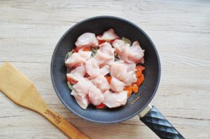 Чечевица с индейкой и овощами