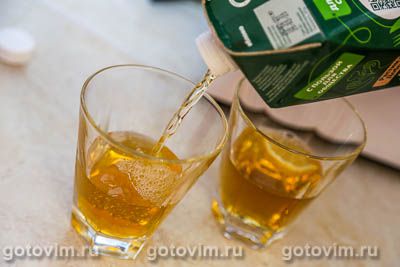 Газировка с яблочным соком в сифоне 