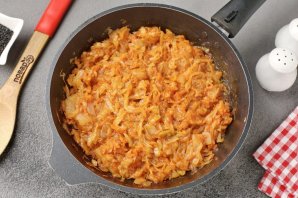 Горячий рулет из лаваша с начинкой