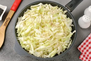 Горячий рулет из лаваша с начинкой