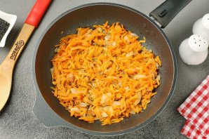 Горячий рулет из лаваша с начинкой