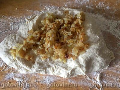 Хлеб с луком в мультиварке или на сковороде