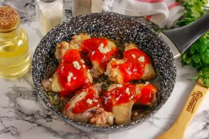 Курица в сладком соусе "Чили"