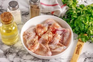 Курица в сладком соусе "Чили"