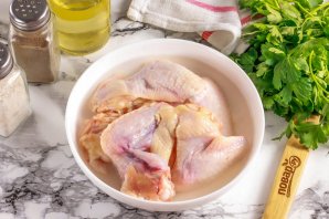 Курица в сладком соусе "Чили"