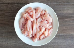 Куриная грудка в томатном соусе