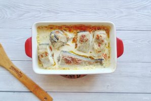 Минтай в горчичном соусе в духовке